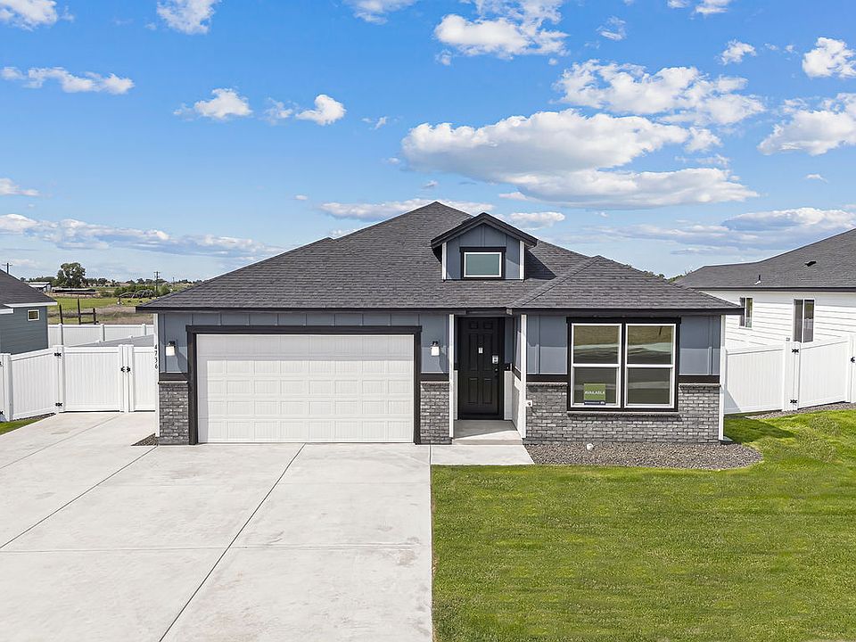 4736 W Thrush ST by Aho Construction