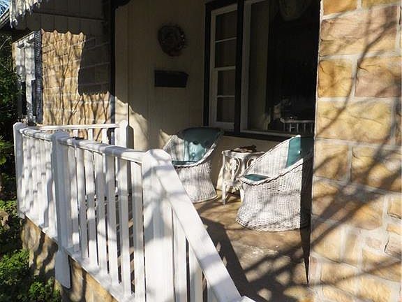 2nd image of 83 Roncroff Dr