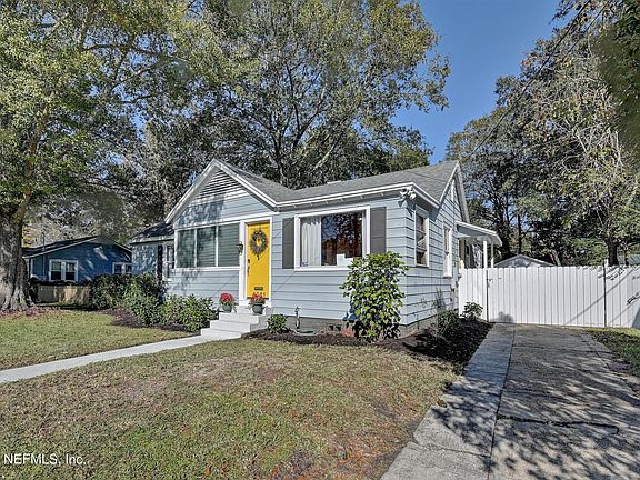 2nd image of 4041 Dellwood Ave