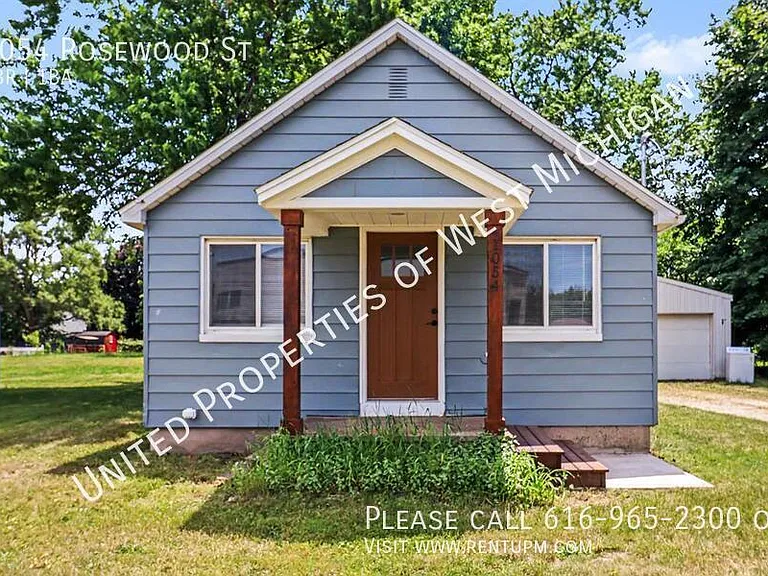 1054 Rosewood St — Photo 12