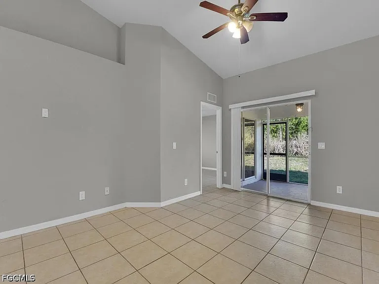801 Meadow Rd #801 — Photo 10