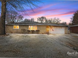 691 W River St, Bourbonnais, IL 60914