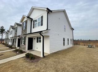 1100 Peony Ln, Youngsville, NC 27596