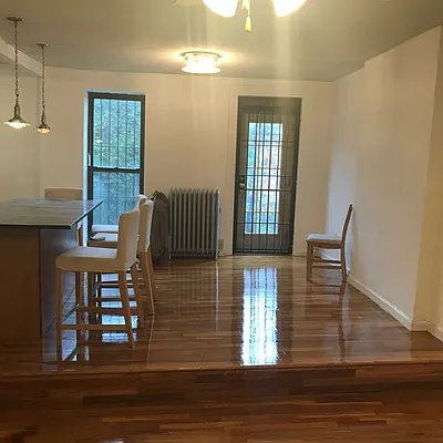 Rented by Owner | media 9