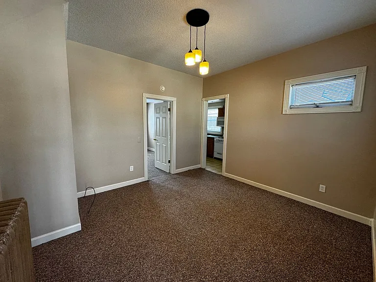 2224 S Calhoun St — Photo 6