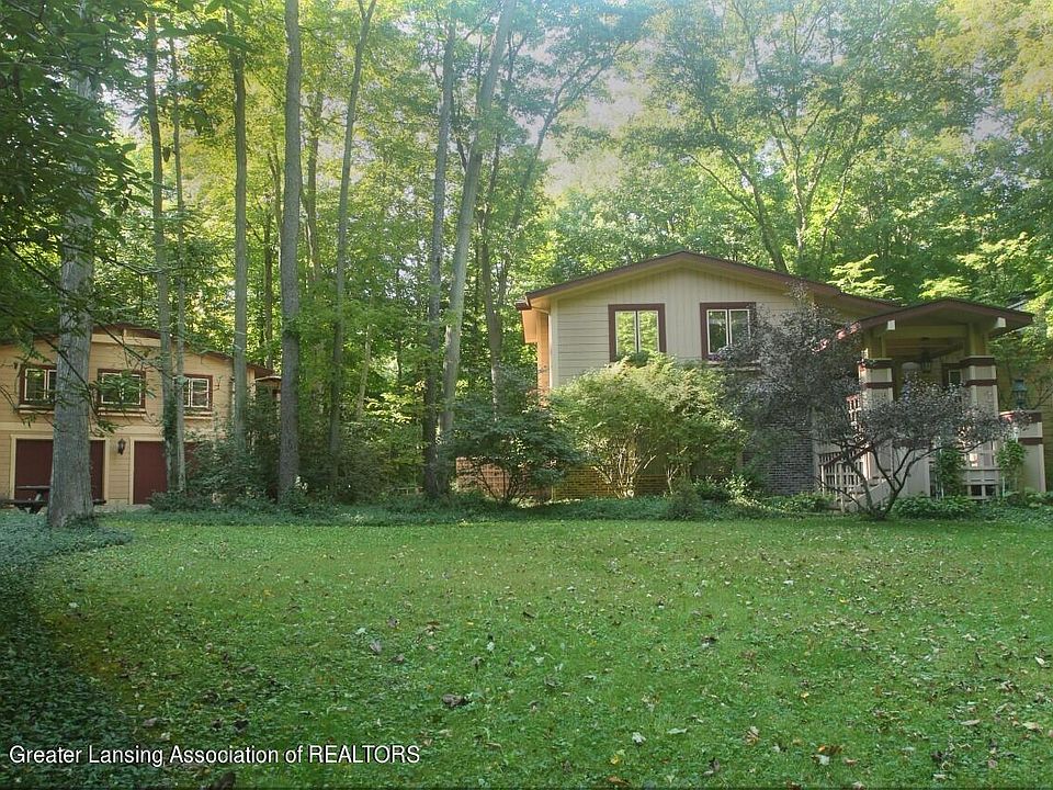1st image of 4234 Driftwood Dr