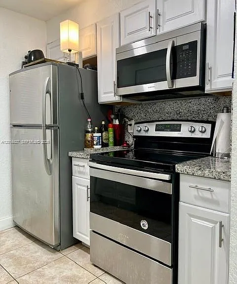500 NE 2nd St #211 — Photo 4