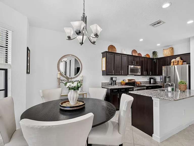 10139 Wellington Parc Dr — Photo 62