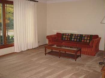 3rd image of 365 High Tee St