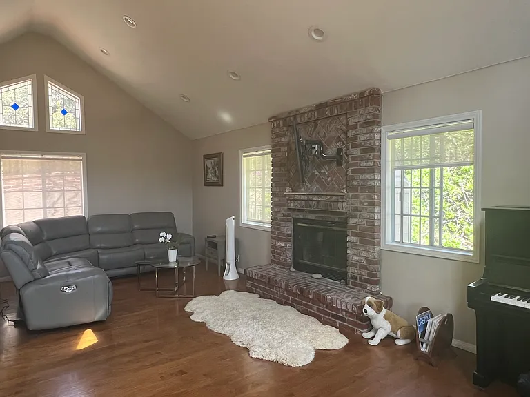 3412 Linda Vista Rd — Photo 26