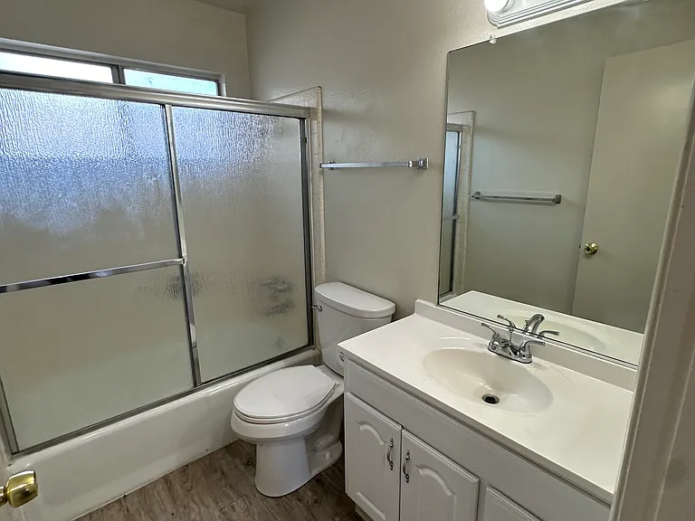 114 Erma Ave — Photo 5