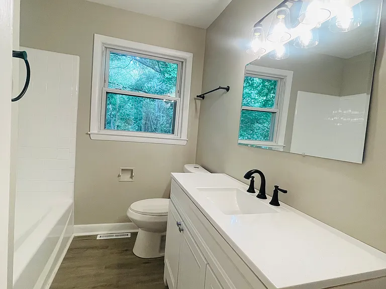 3500 Hartford St — Photo 15