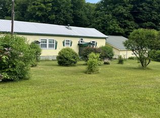 62 Salt Shed Rd, Charlestown, NH 03603