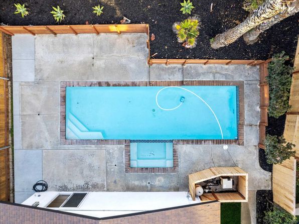 2307 Galveston St, San Diego, CA 92110