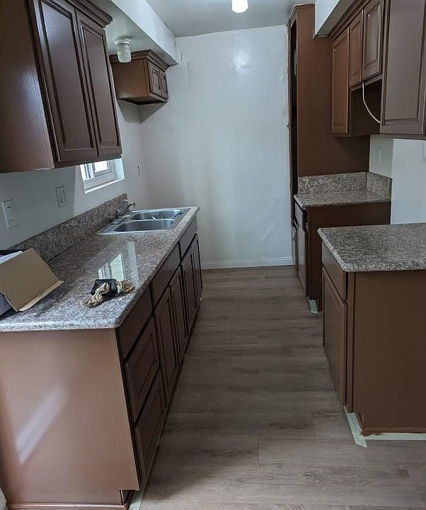 1st image of 303 N Hill Ave #2