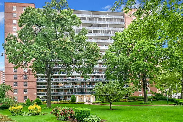 Sold by MJR Real Estate | media 1