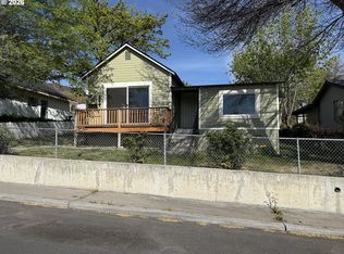 510 Grant Ave, Maupin, OR