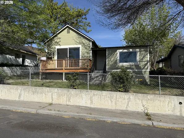 510 Grant Ave, Maupin, OR 97037