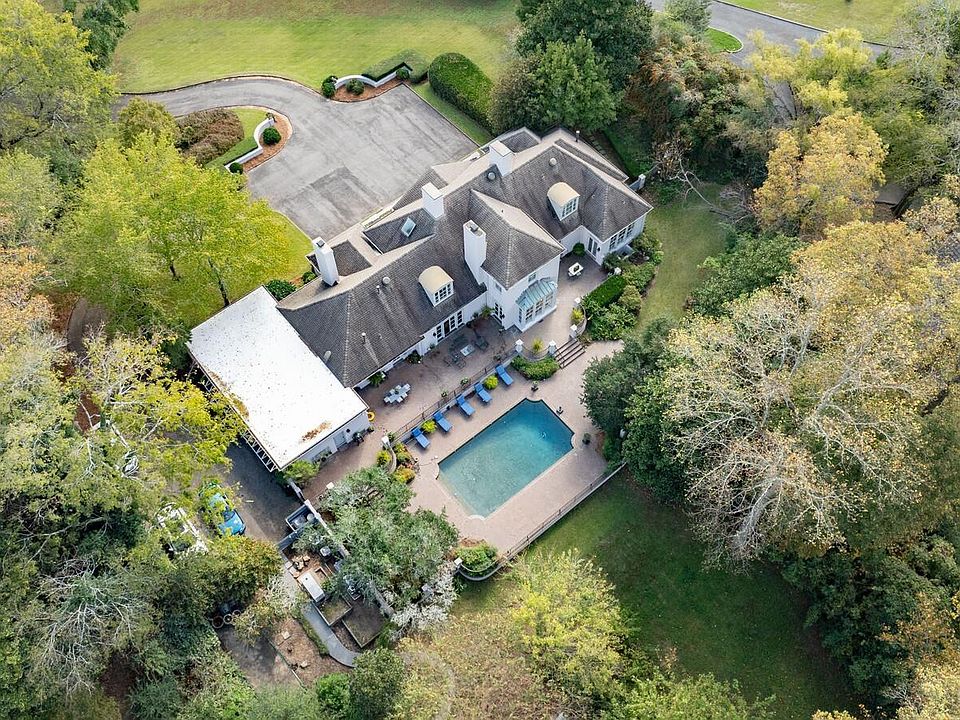 2868 Shook Hill Rd, Mountain Brook, AL 35223 | Zillow