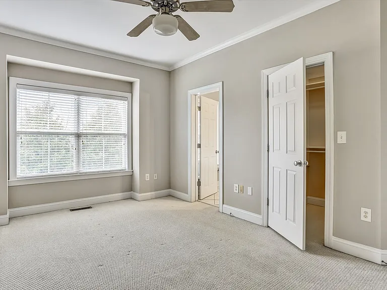 324 Carlyle Park Dr #1 — Photo 19