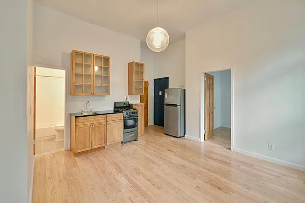 Rented by Corcoran | media 1