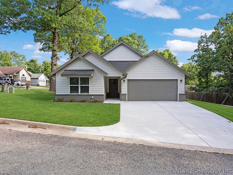 1st image of 1312 Hummingbird Ln