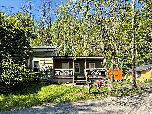 3rd image of 5551 Maiden Ln