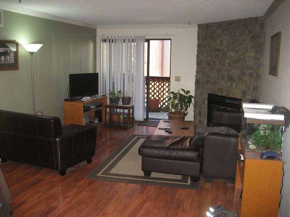 New Pergo Floors in 2015. Living room with coat closet