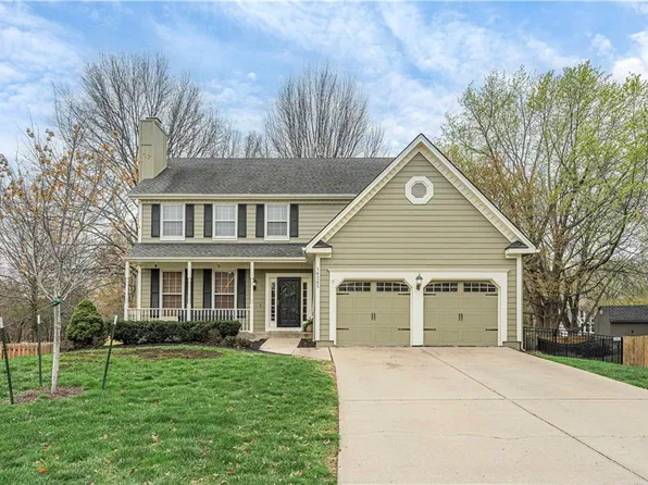 16265 W 132nd St, Olathe, KS 66062