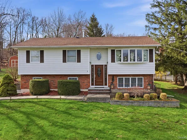 4 Westend Drive, Highland Mills, NY 10930