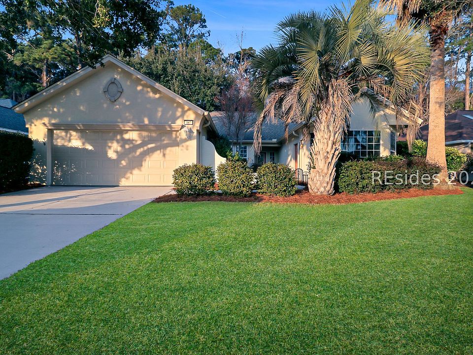 1st image of 167 Hampton Cir