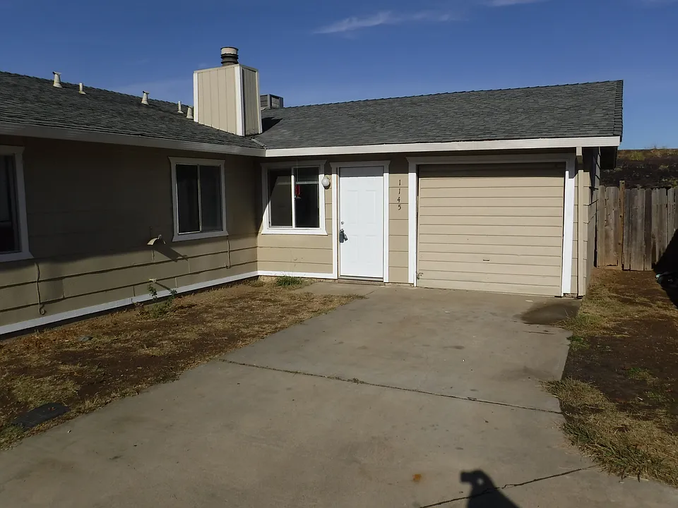 1145 Nadene Dr