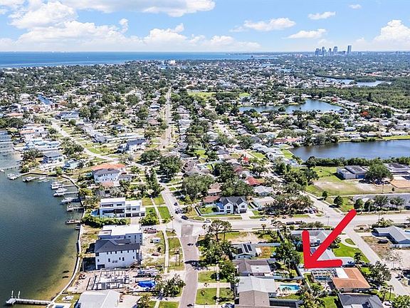 3rd image of 6300 BAYOU GRANDE BOULEVARD NE