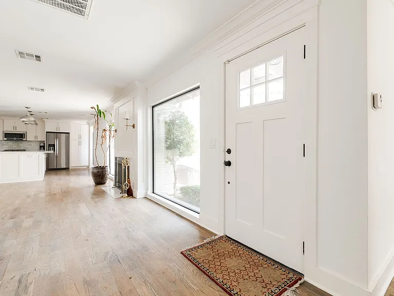 1209 NW 63rd St — Photo 3