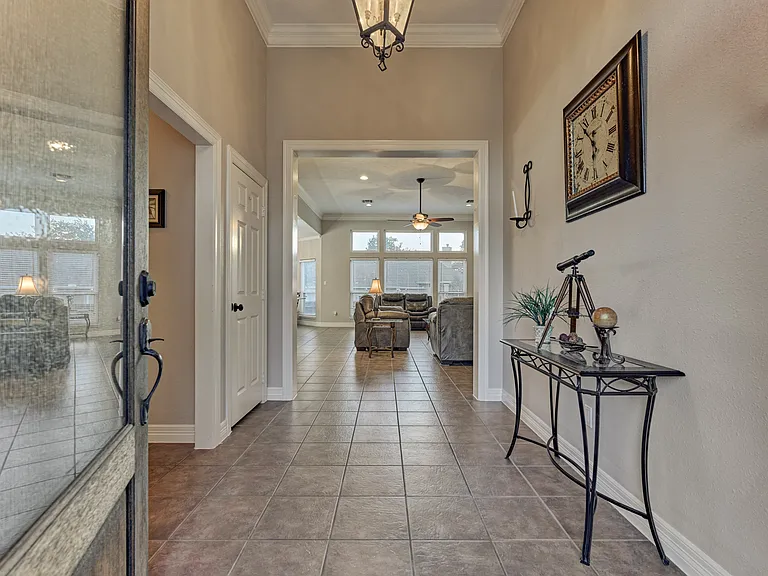 15 Newberry Ct — Photo 5
