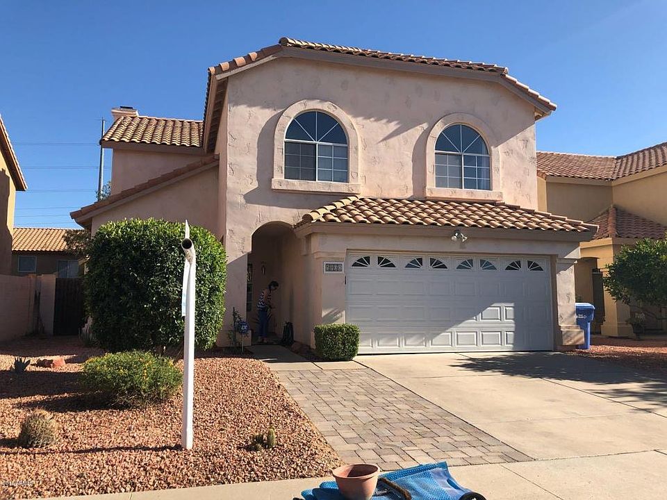 1st image of 1933 E Rockwood Dr
