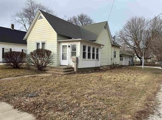 355 W Elm St, Waverly, IL 62692