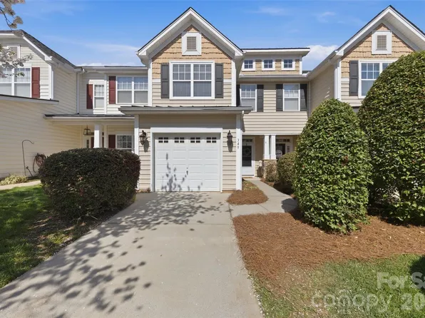 349 Rose Garden Ct, Rock Hill, SC 29732