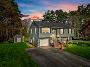 12 Elderberry Dr, Acushnet, MA 02743