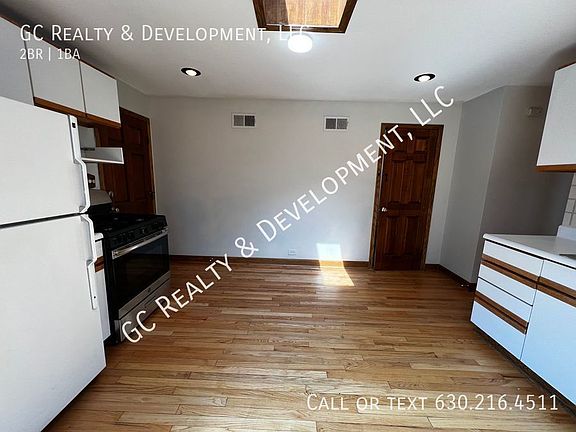 4th image of 1113-1115 W Patterson Ave #1115-3F