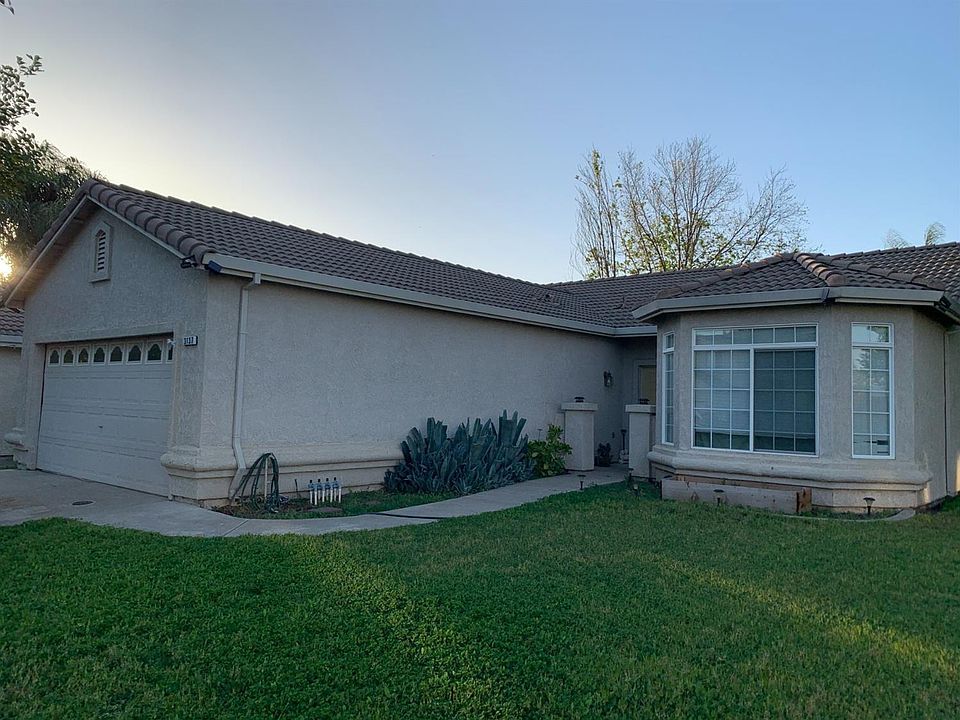 1st image of 3137 Horsetail Dr