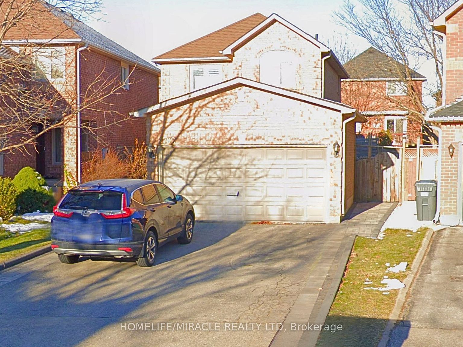 3702 Densbury Dr, Mississauga, ON L5N 6Z1 | Zillow