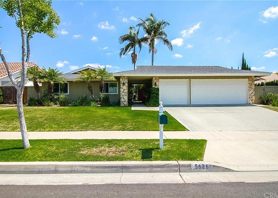 1st image of 5626 E Valencia Dr