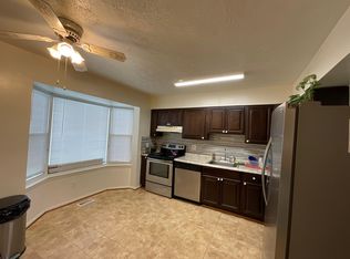 15 Powhurst Ct, Baltimore, MD 21236