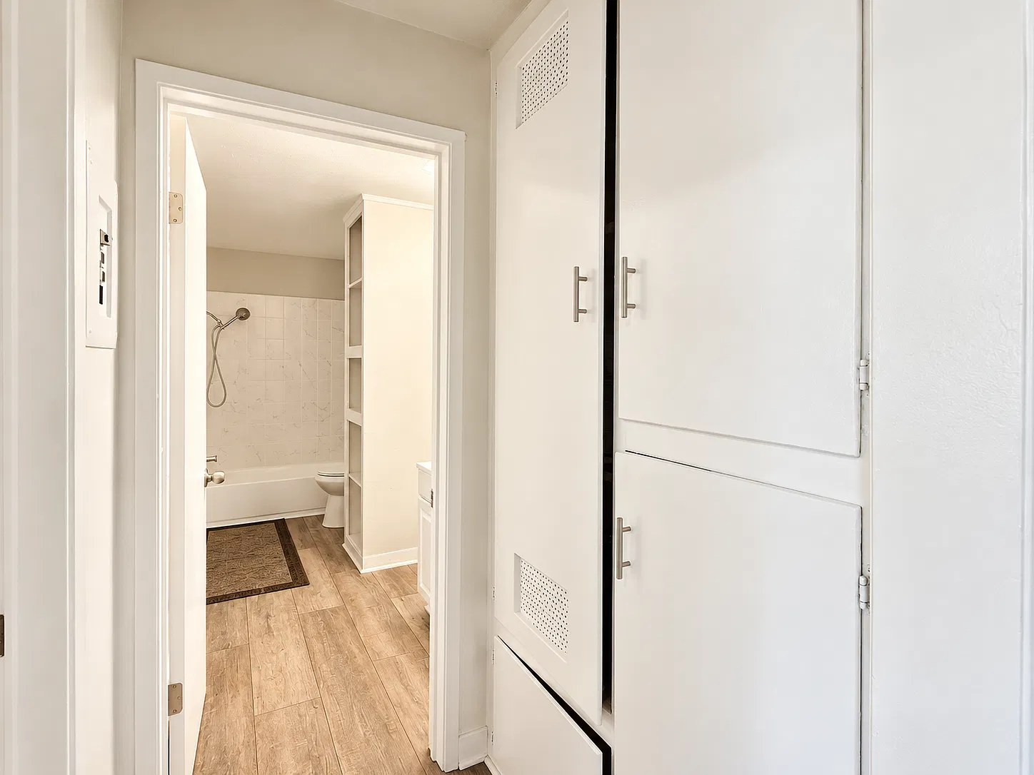 1 bed, 600 sqft, $1,790 — Photo 3