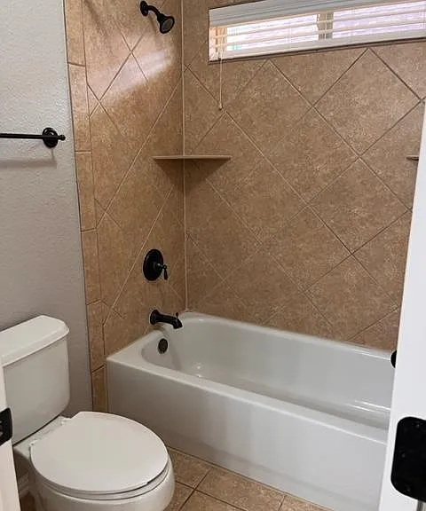 5818 Country View Ln — Photo 18