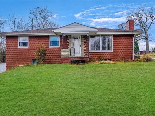 3172 Brighton Rd N, Ellwood City, PA 16117