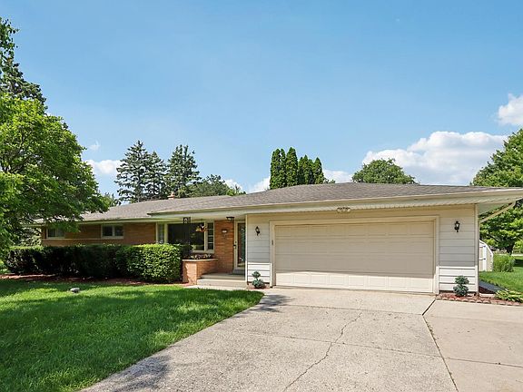 2nd image of 8173 S 28th STREET