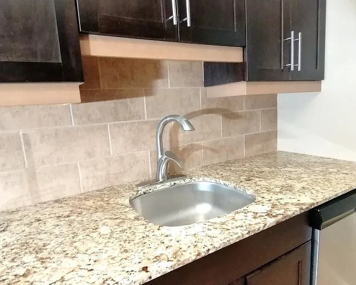 565 Corydon Ave #203 — Photo 9