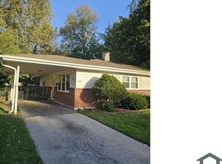 15311 Woodlawn Ave, Dolton, IL